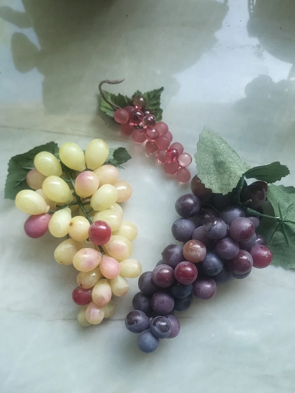 Decorative Faux Grapes Set
